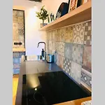 Oli's Charming House
