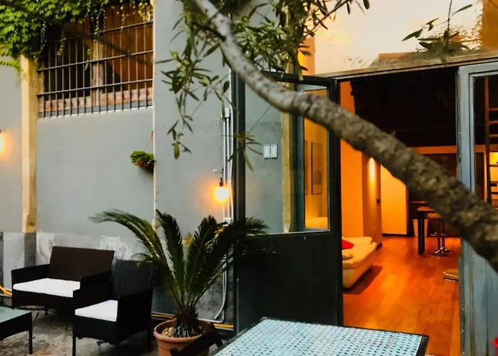 Oli's Charming House Κατάνια