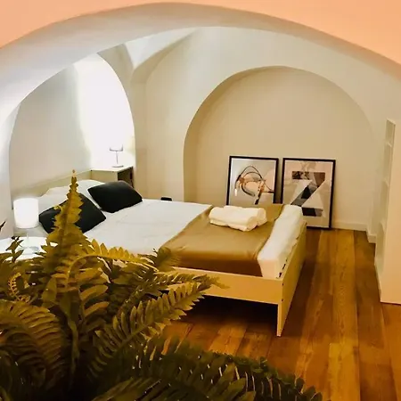 Vakantiehuis Oli's Charming House