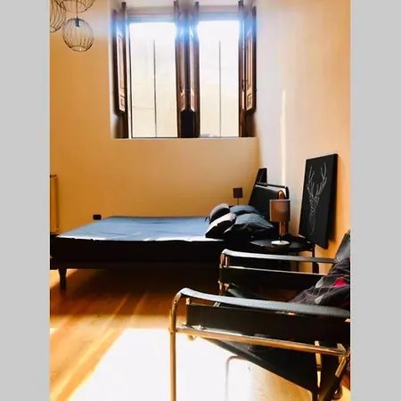 Oli's Charming House *